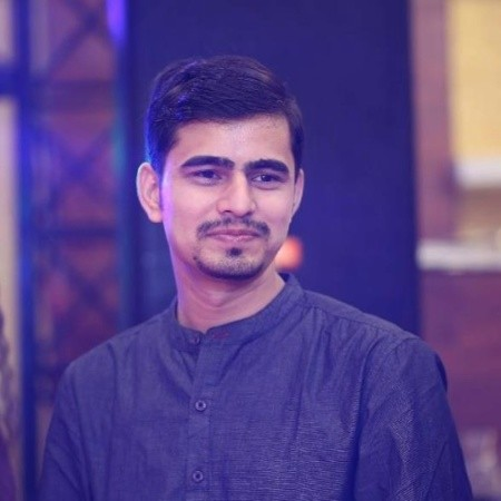 Akhil Dad